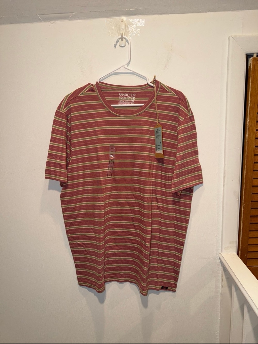 Faherty Sunwashed Striped Shirt. Mens Size XL (NWTS)